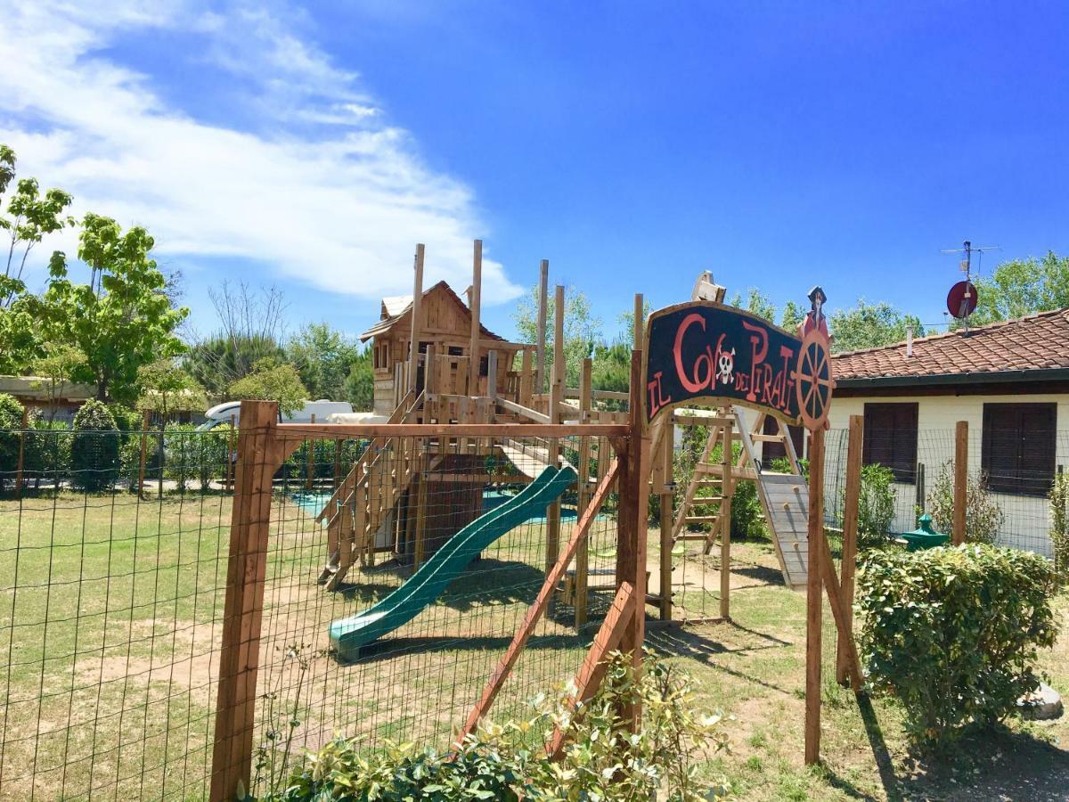 Chalets Tuscany Viareggio Eksteriør bilde